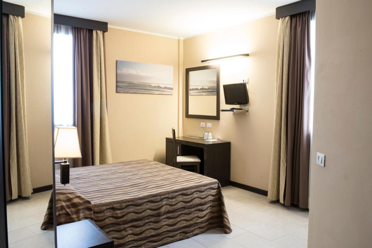 Hotel Corte Business Cavriago Luaran gambar