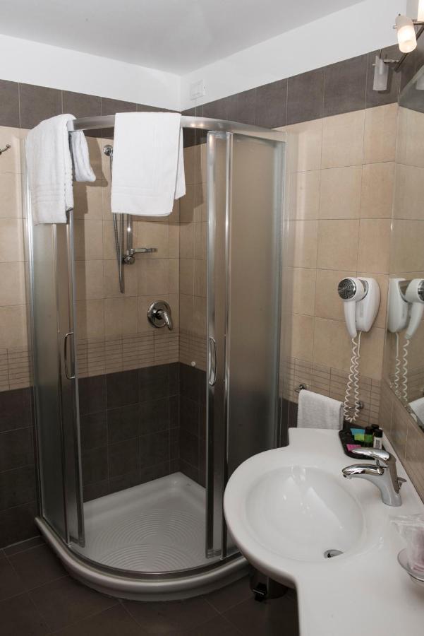 Hotel Corte Business Cavriago Luaran gambar