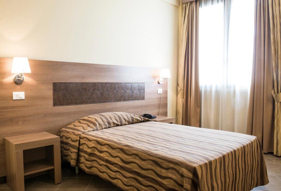 Hotel Corte Business Cavriago Luaran gambar