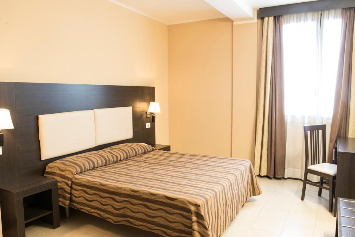 Hotel Corte Business Cavriago Luaran gambar