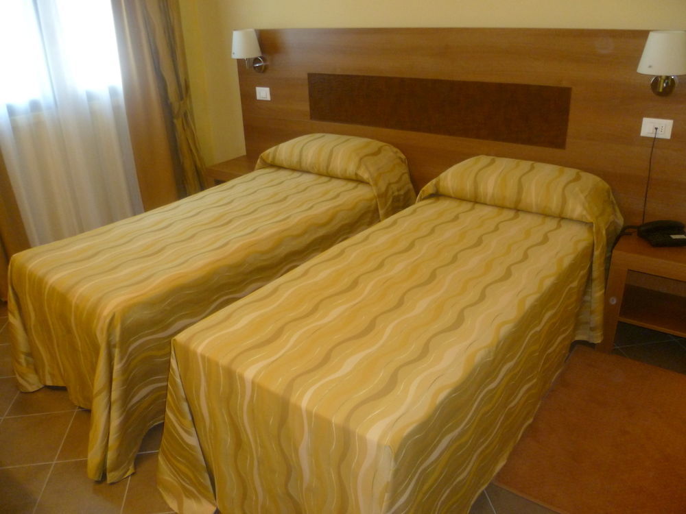 Hotel Corte Business Cavriago Luaran gambar